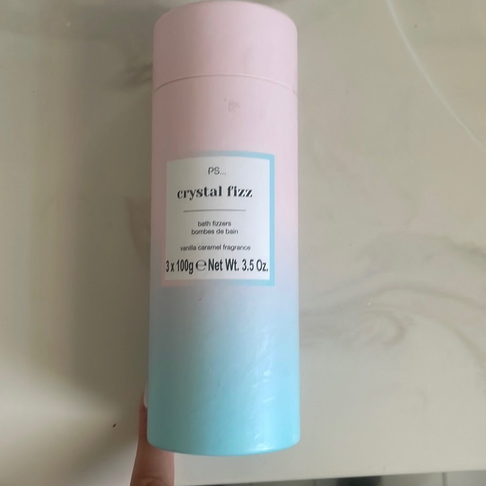 Crystal Fizz Bath Bombs